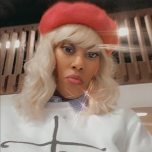 Meet your Posher, Nat